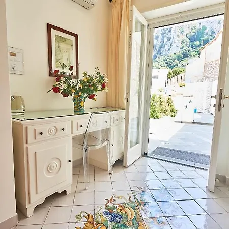 Casa Silvana קאפרי