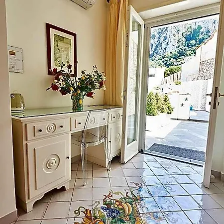 Casa Silvana Капри